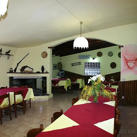 Mendulas Bed & Breakfast Villanova Monteleone